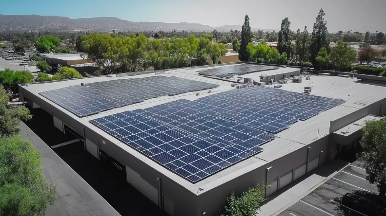Fotovoltaico Aziendale e Piano Transizione 5.0: Incentivi fino al 45% nel 2025